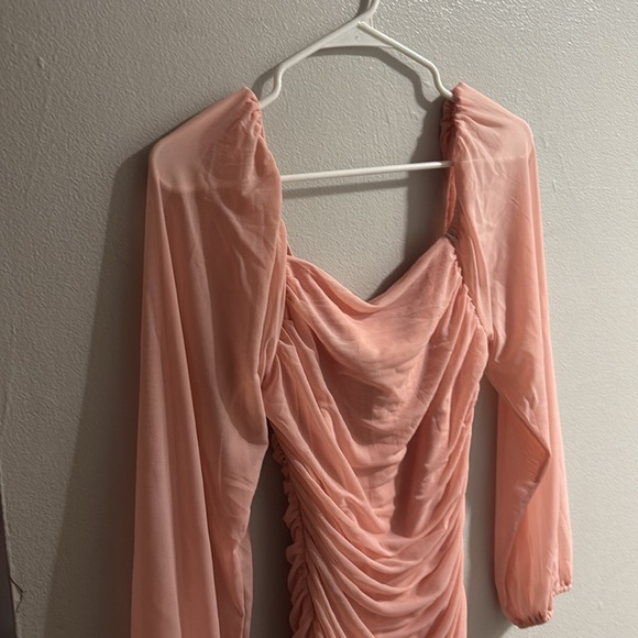 Pink Ruched Bodycon Dress with Bishop Sleeves - Picture 3 of 6